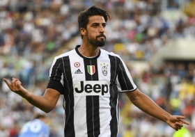 Sami Khedira drops Premier League hint