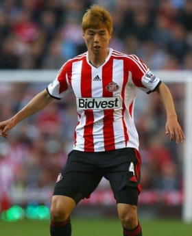 Ki Sung-Yueng to Aston Villa