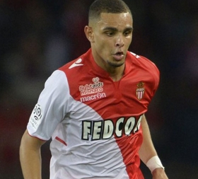 Man Utd lead race for French defender