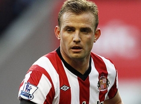 Fulham make offer for Lee Cattermole