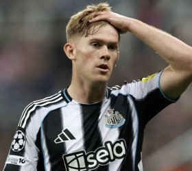 Man Utd make Lewis Hall top transfer target