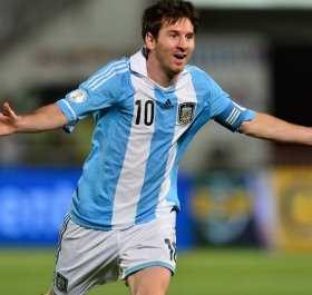 Manchester City preparing world-record bid for Lionel Messi