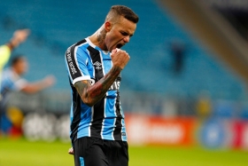 Liverpool bid for Gremios Luan?