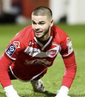 PSG to sign French goalkeeper as Donnarumma replacement
