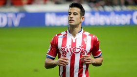 Leicester City in Luis Hernandez talks