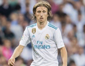 Liverpool to rival Arsenal for Real Madrid midfielder