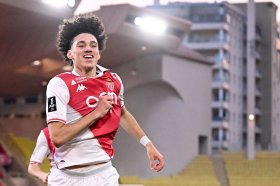 Arsenal join Spurs in race to sign 23yo French winger