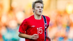 Liverpool offer trail to Martin Odegaard