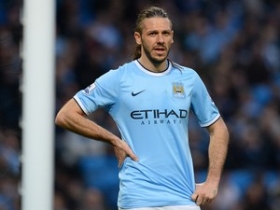 Martin Demichelis joins Man City