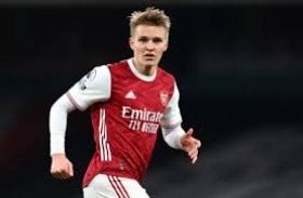 Arsenal receive boost in re-signing Martin Odegaard