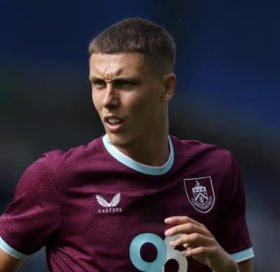 Everton seek deal for Maxime Esteve