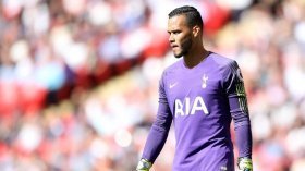 Liverpool to sign ex-Premier League goalkeeper?