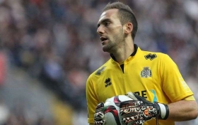 Sunderland sign Boavista goalkeeper Mika