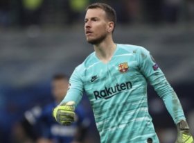 Barcelona confirm likely departure for Arsenal target Neto