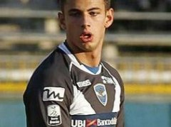 Manchester City chase Nicola Leali