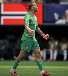 Orjan Nyland wanted by Man City as backup Orjan Nyland wanted by Man City as backup