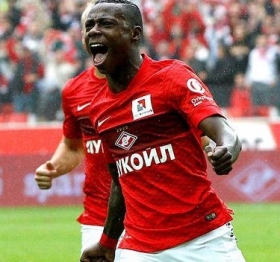 Arsenal and Tottenham to sign Quincy Promes