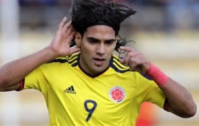 Arsenal lead chase for Colombian sensation