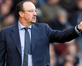 Rafael Benitez to be handed £500m transfer kitty?