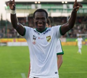 West Ham tracking Ghanaian forward Raphael Dwamena