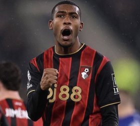 Liverpool make Bournemouth youngster Rayan top summer target