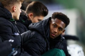 Reece Oxford to stay at West Ham despite Leipzig interest