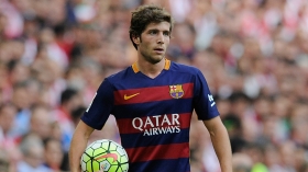 Manchester United target Barcelona star