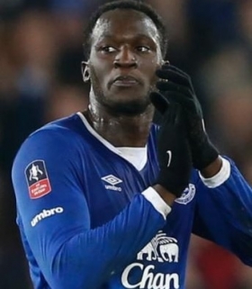 Manchester United to hijack Chelseas Lukaku chase