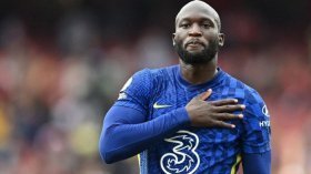 Tottenham Hotspur urged to sign Romelu Lukaku