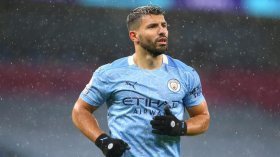 Manchester City want former Premier League star to replace Sergio Aguero