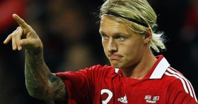 Man Utd prepare Kjaer bid