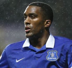 Sylvain Distin agrees Bournemouth switch