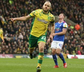 Teemu Pukki signs new Norwich City deal