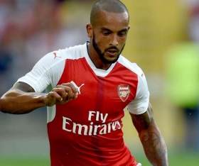 Everton, West Ham United eyeing Theo Walcott deal?