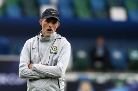 Thomas Tuchel says Chelsea need to act quickly