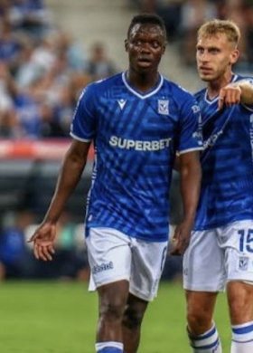 Charlton seal major coup in signing Kenyan starlet Ouma Charlton seal major coup in signing Kenyan starlet Ouma