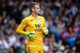 Aston Villa goalkeeper set to join Manchester United