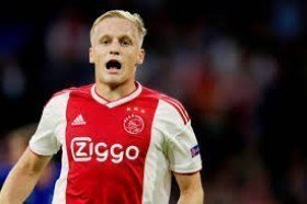 Donny van de Beek clarifies Manchester United rumours