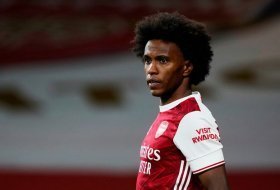 Arsenal open to offloading winger this summer
