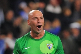 Barcelona plot swoop for Willy Caballero