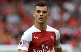 Xhaka slams Evra after Frenchmans Arsenal jibe