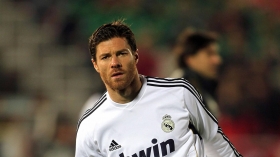 Liverpool plot Xabi Alonso return