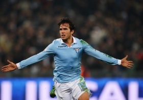 Saints plot bid for Lazio sensation