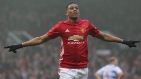 Martial to make transfer U-turn?