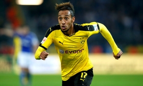 Arsenal in talks for Bundesliga striker