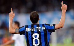 Thiago Motta completes PSG move