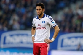 Man Utd enter Hakan Calhanoglu race