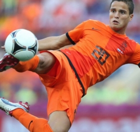 Afellay joins Olympiacos on  loan