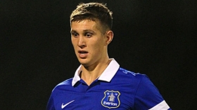Evertons John Stones hands in transfer request