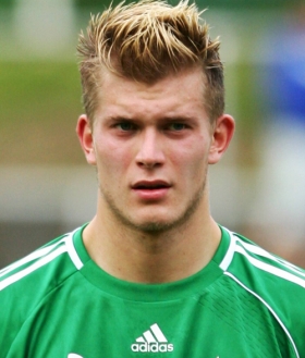 Loris Karius undergoing Liverpool medical